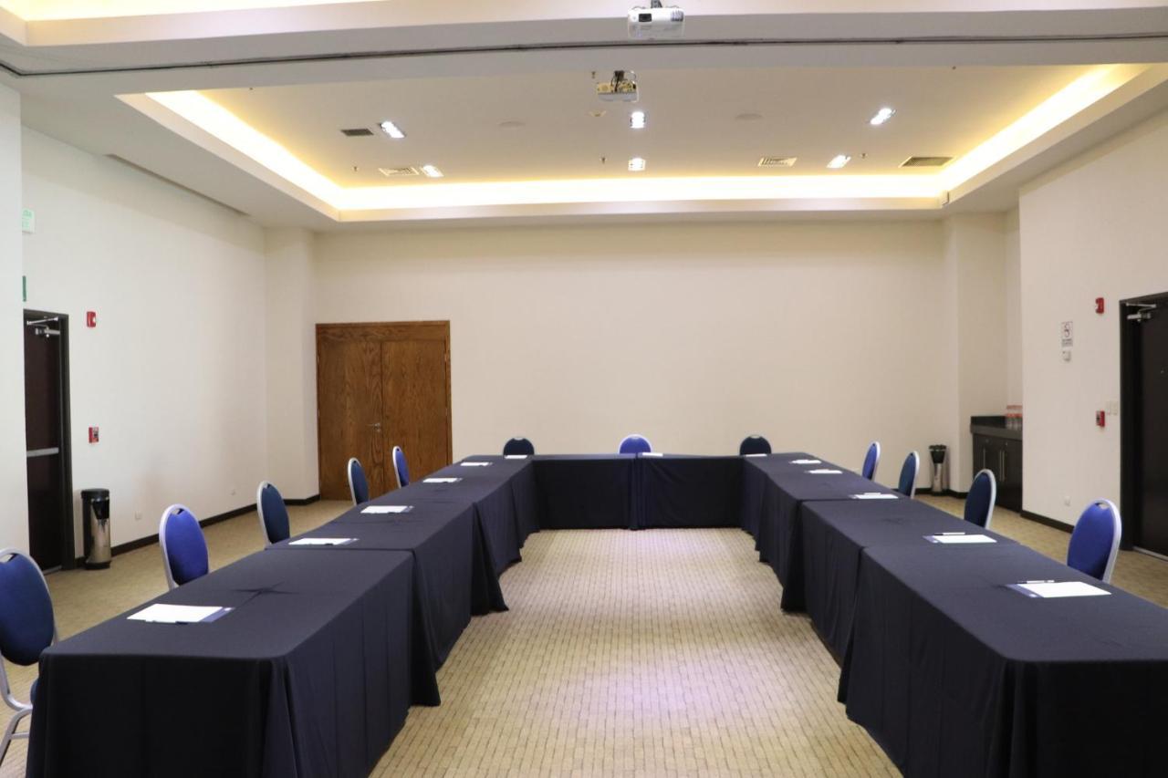 Holiday Inn Express Guaymas By Ihg Exteriér fotografie Meeting room