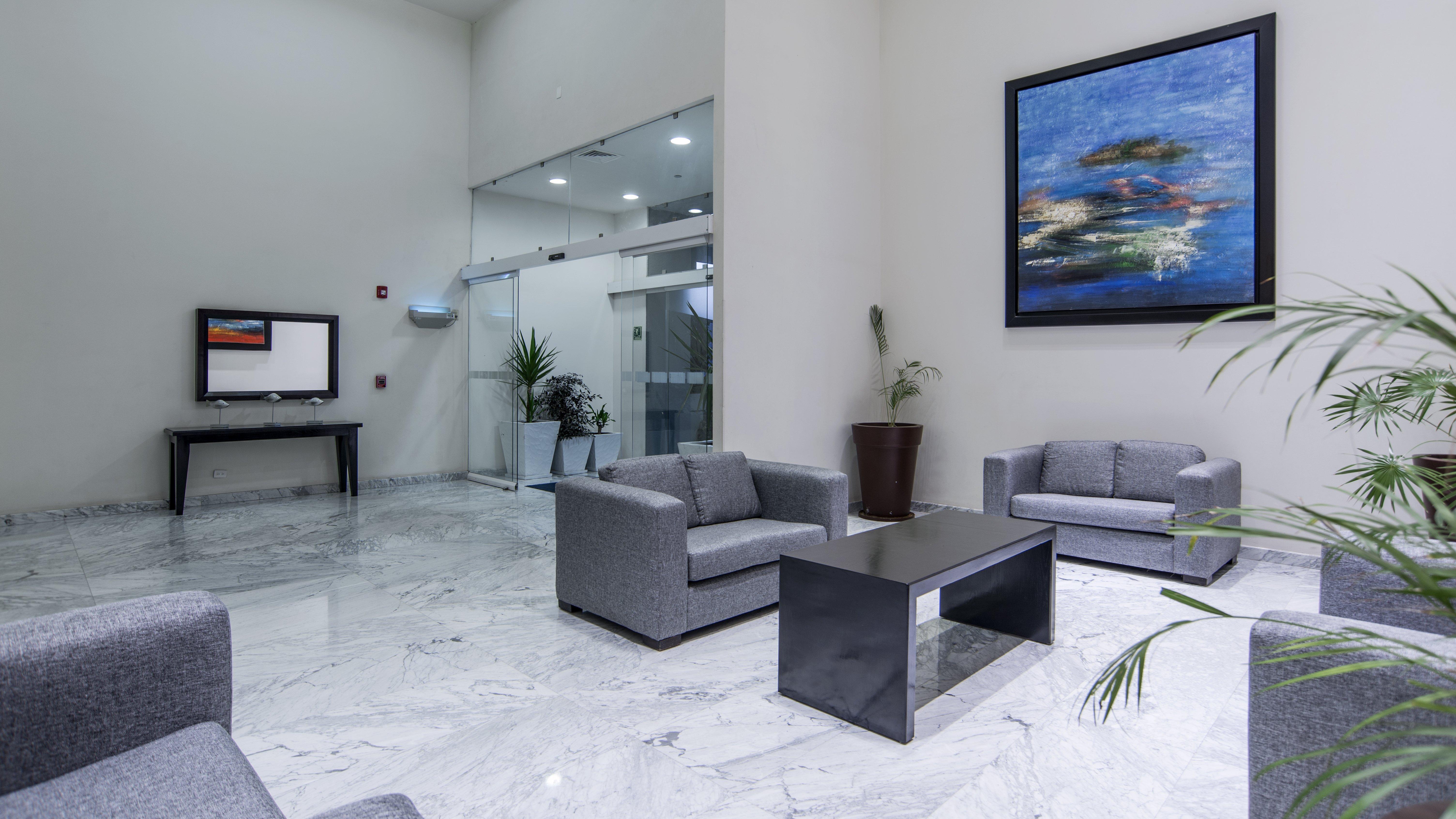 Holiday Inn Express Guaymas By Ihg Exteriér fotografie Interior of the hotel
